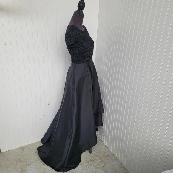 Adrianna Papell Short Sleeved Beaded Long Taffeta High Low Skirt Dress Silk Sz 2 - Picture 3 of 11